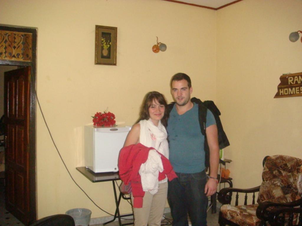 Randi Homestay In Негомбо Екстериор снимка